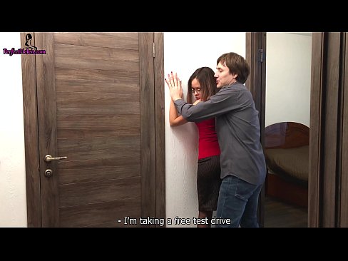 ❤️ Realtor Seksi Sensually Jerks Pussy na Fucks Bari Ngajual Apartemen - Krempai ️ porno dina su.pornoxlxx.ru ﹏